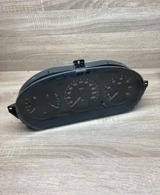 Renault Scenic I Speedometer (instrument cluster) 215781612 21578161