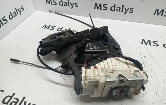 Mercedes-Benz GL X164 Rear door lock A1697302235 1697302235 A1647331014