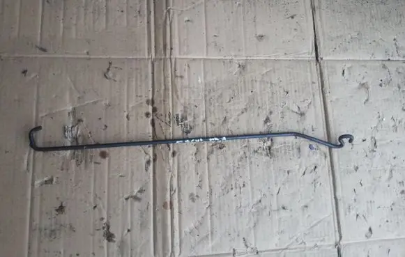Ford Focus Engine bonnet/hood prop rod/strut DRUT