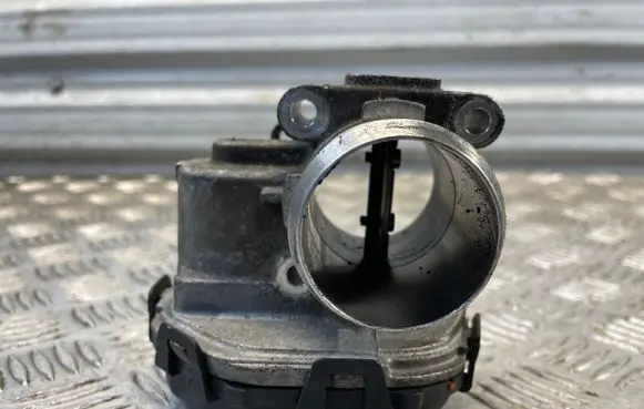 Peugeot 308 Throttle valve 9807238580 V29039645 98359L01