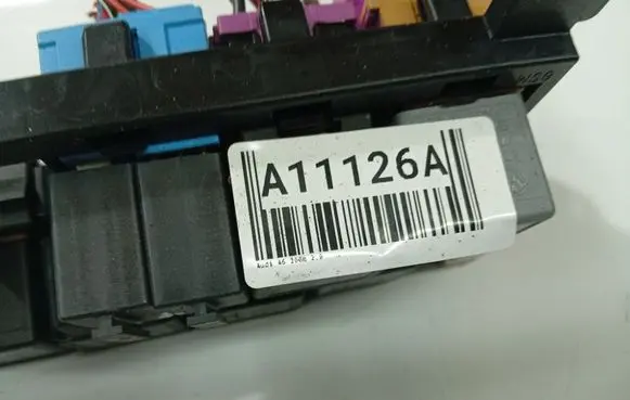 Audi A6 S6 C6 4F Fuse box set 4F0937503
