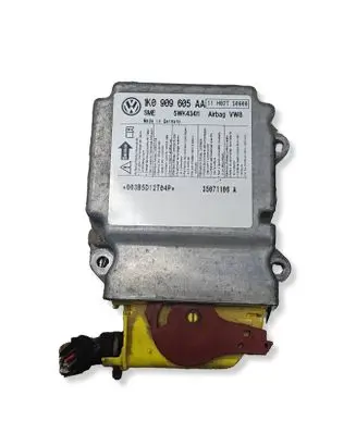 Skoda Octavia Mk2 (1Z) Airbag control unit/module 1K0909605AA 35071106A 003B5D12T04P