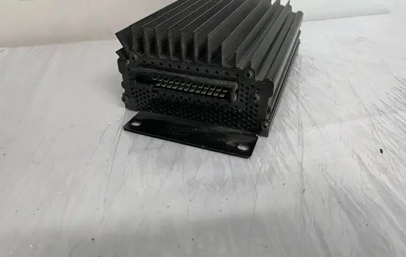 Audi A8 S8 D2 4D Sound amplifier 4D0035225C 214027B 192101003901365