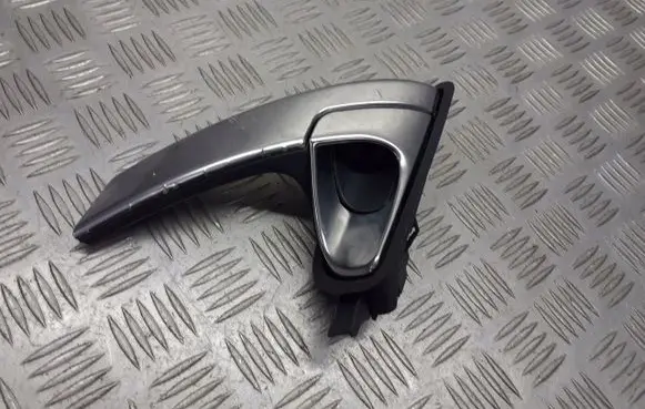 Nissan Primera Rear door interior handle trim 80670BA