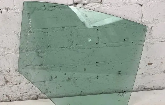 Volvo S60 Rear door window glass E001488 43R0115128