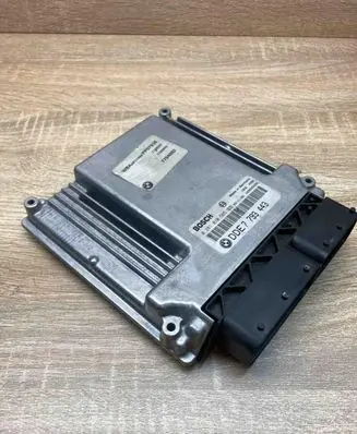 BMW 3 E46 Engine control unit/module ECU 7793443 0281010565