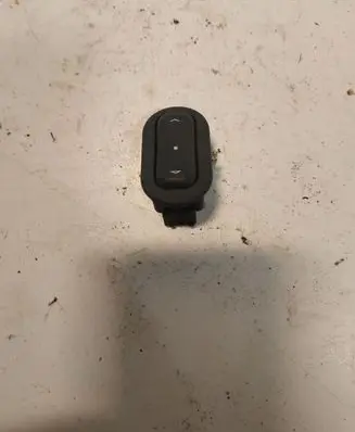 Opel Zafira A Electric window control switch 90561388