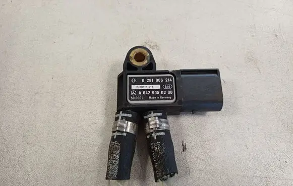 Mercedes-Benz C AMG W204 Exhaust gas pressure sensor 0281006214 A629050200