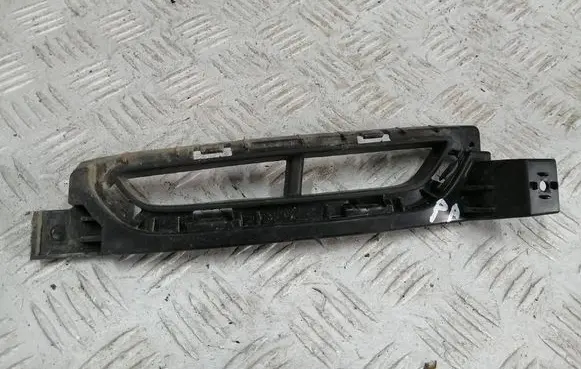 Hyundai Kona I Front bumper lower grill 86546DDAA1