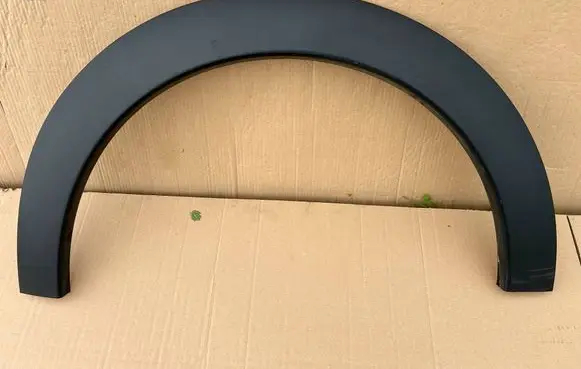 Citroen C4 Cactus Front arch trim 9801554680