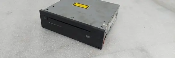 Audi A6 S6 C6 4F Navigation unit CD/DVD player 4E0919887D 4E0910887Q