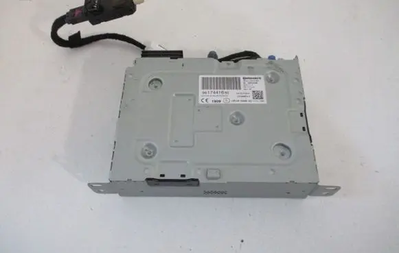 Peugeot Expert Radio/CD/DVD/GPS head unit 9817441680