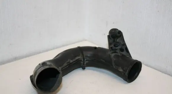 Nissan Note (E12) Intercooler hose/pipe 165543VD0A