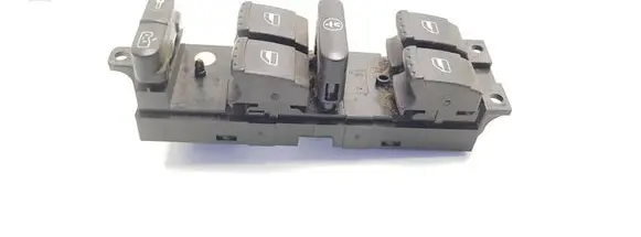 Volkswagen Golf IV Electric window control switch 1J4959857B