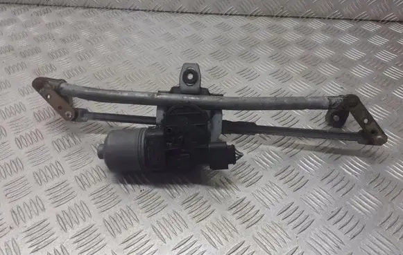 Skoda Octavia Mk1 (1U) Front wiper linkage 1J1955113C