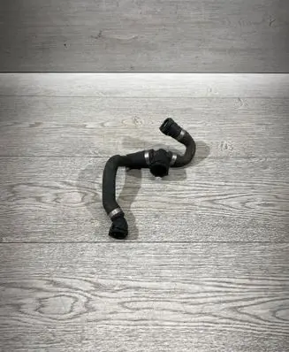 BMW 1 F20 F21 Engine coolant pipe/hose 8616531