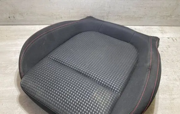 Ford Focus Seat trim jx7bb62900ccw