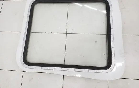 Fiat Ducato Rear side window