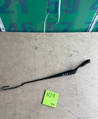 Volkswagen Golf III Front wiper blade arm 1H1955409B
