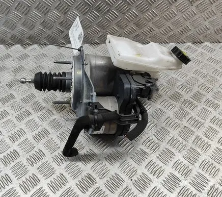 Peugeot 3008 II Brake booster 9841952080 0204N00959