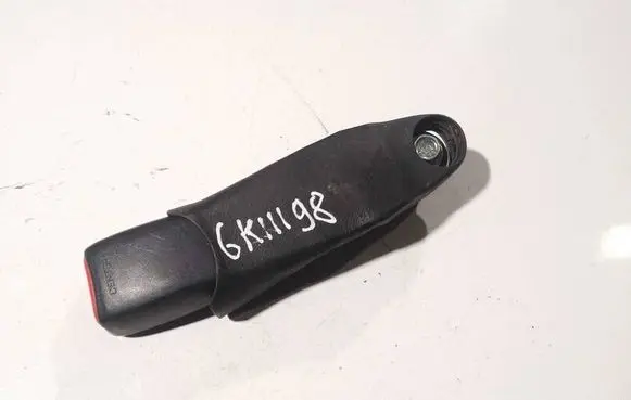 Honda FR-V Rear seatbelt buckle 