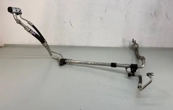KIA Sorento Air conditioning (A/C) pipe/hose T41623