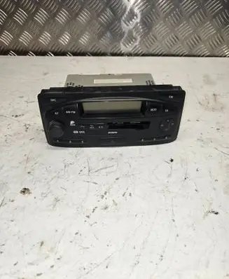 Nissan Terrano Radio/CD/DVD/GPS head unit