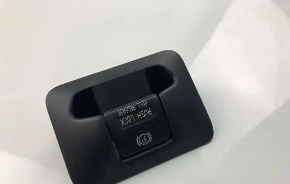 Volvo XC60 Other switches/knobs/shifts 31343242