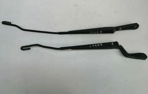Skoda Fabia Mk1 (6Y) Front wiper blade arm