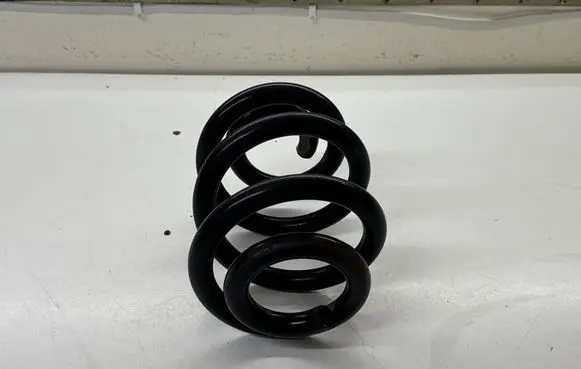 Volkswagen Transporter - Caravelle T5 Rear coil spring