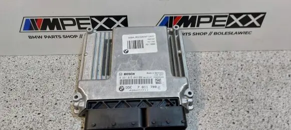 BMW 5 E60 E61 Engine control unit/module ECU 7811700