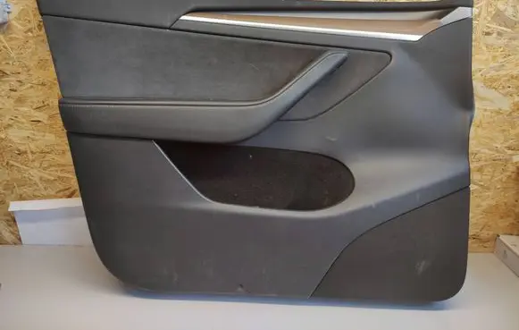 Tesla Model Y Front door card panel trim 160865900 169729401a 1010078950390