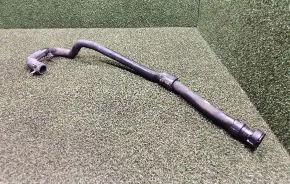 Renault Master III Engine coolant pipe/hose 215015155R