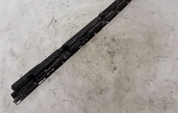 Volvo S90, V90 Sill supporting ledge 31386130