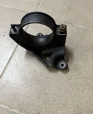 Ford Mondeo MK IV Driveshaft support bearing bracket 4M513K306BC