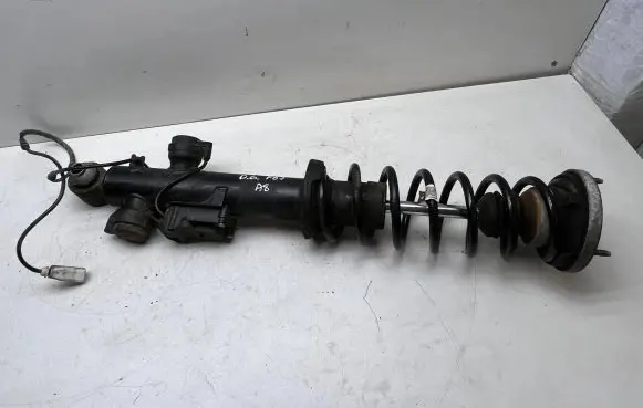 BMW 7 F01 F02 F03 F04 Rear shock absorber with coil spring 6791673 6776139 679167301