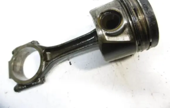 Volkswagen Touran I Piston 