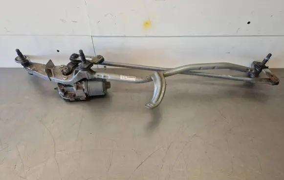 Mercedes-Benz C W205 Front wiper linkage and motor A2058208102 A2058200740