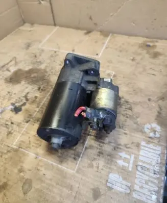 Volvo S40, V40 Starter motor 1005821930