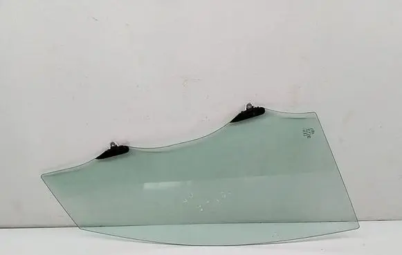 Honda CR-V Front door window glass four-door 73300SWYG00