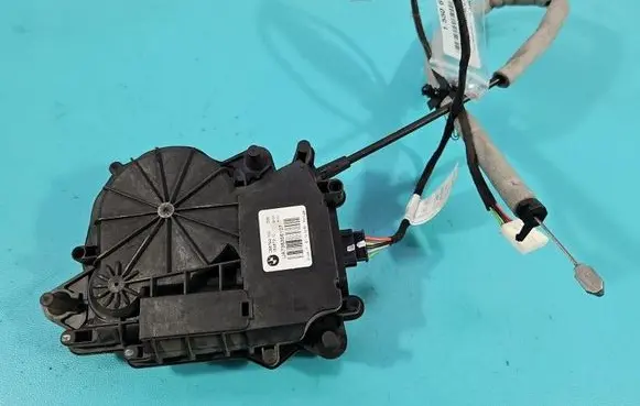 BMW 5 G30 G31 G38 Tailgate/trunk/boot lock/catch/latch 7383561 IMPRK1550672