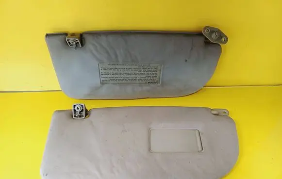 Mitsubishi Galant Sun visor