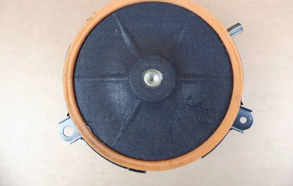 Toyota Yaris XP210 Front door speaker 86150K0010