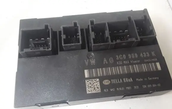 Volkswagen PASSAT B6 Comfort/convenience module 3C0959433K 5DK00906402 S0455H038