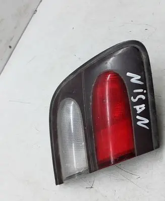 Nissan Almera Tailgate rear/tail lights BA75E