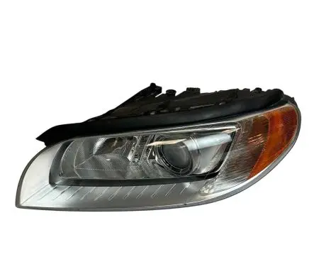 Volvo V70 Headlight/headlamp