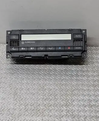 Volkswagen PASSAT B5.5 Climate control unit 6013966
