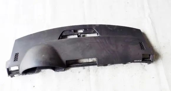 Audi A4 S4 B7 8E 8H Dashboard 8E1858041