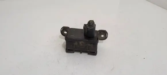 Volkswagen Golf V ESP acceleration yaw rate sensor 1K0907655C 10170103223 BA75E19Q60