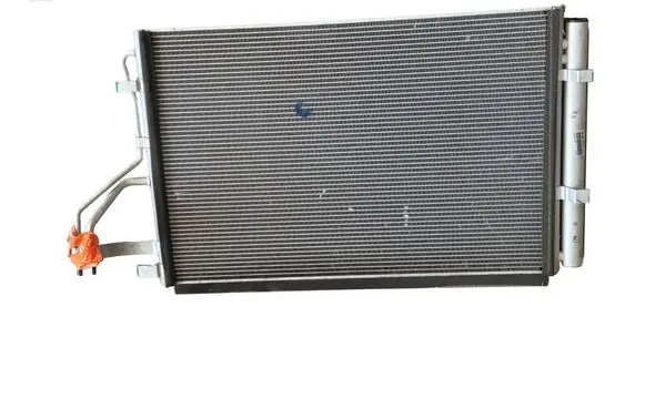 KIA Ceed A/C cooling radiator (condenser) 976061H000